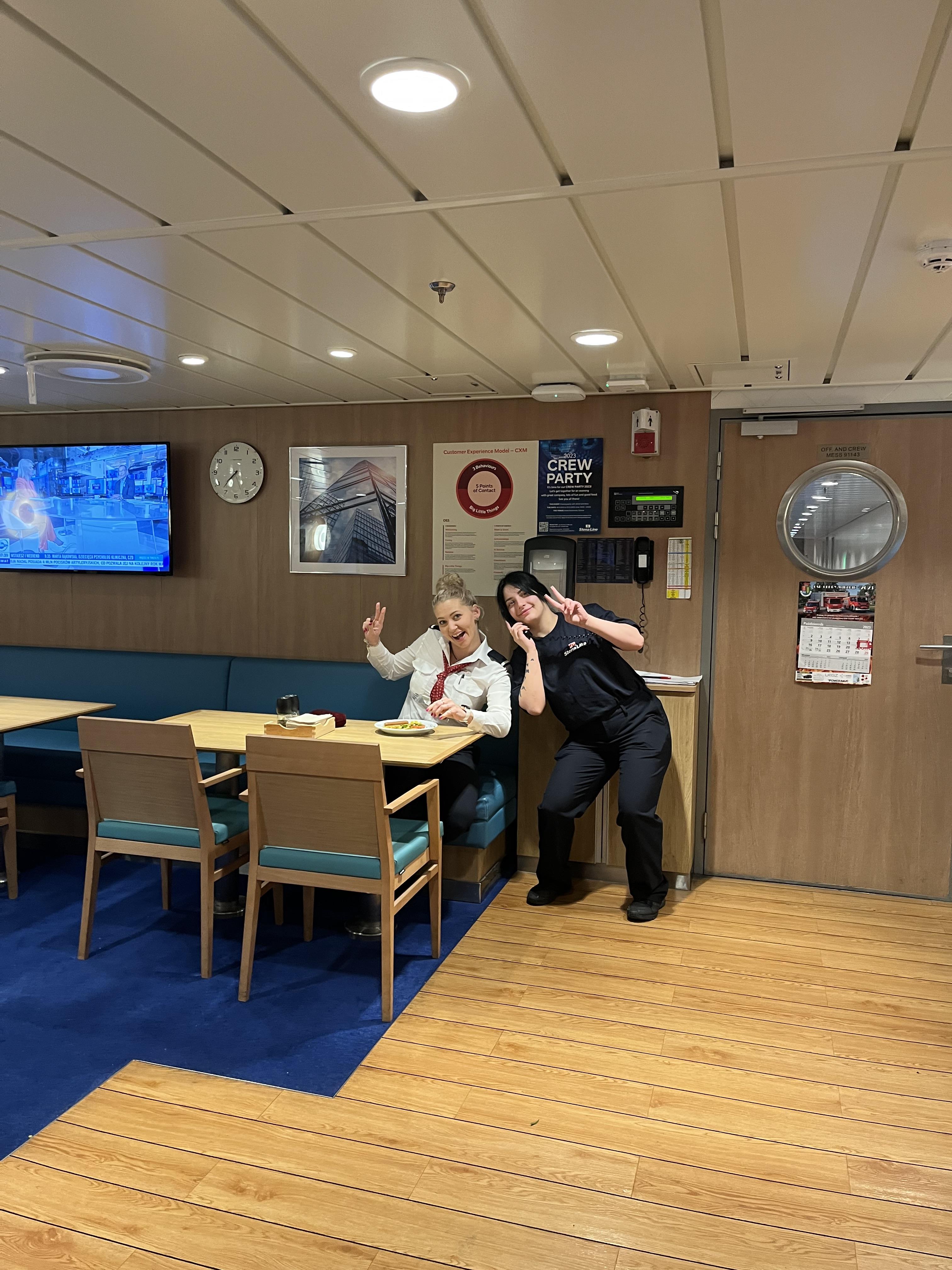 6.Crew Stena Estelle.JPG